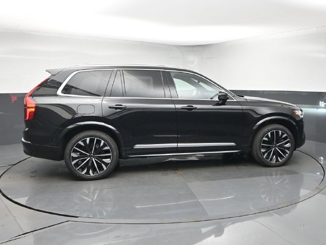 New 2026 Volvo XC90 T8 Plus AWD/4WD image 8