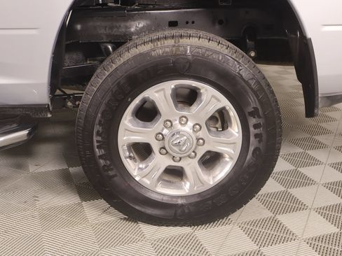 Used 2026 RAM 2500 Big Horn AWD/4WD image 18
