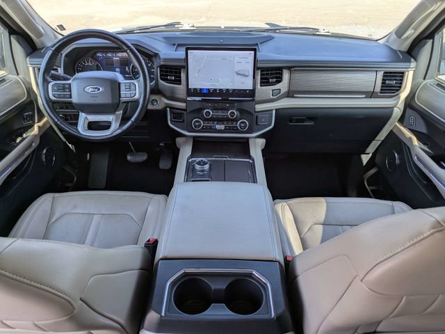 Used 2024 Ford Expedition Limited RWD image 18