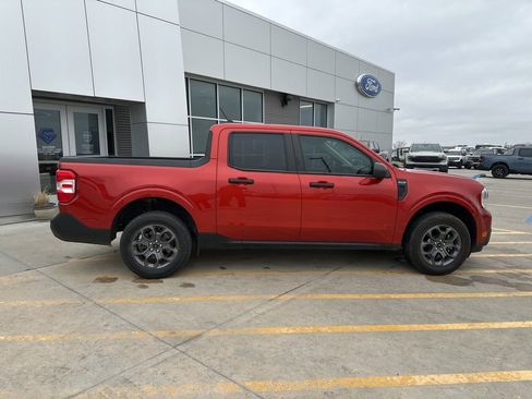 Used 2023 Ford Maverick XLT w/ Equipment Group 300A Standard image 9