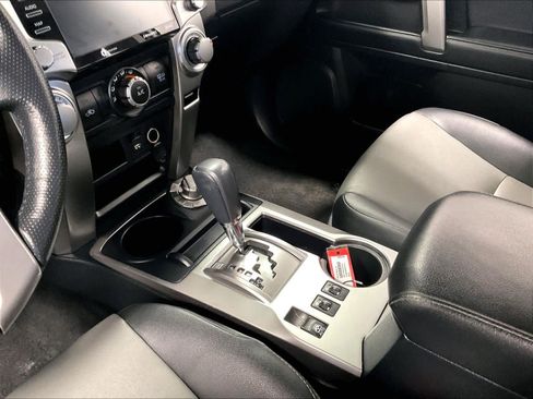 Used 2024 Toyota 4Runner SR5 Premium image 20