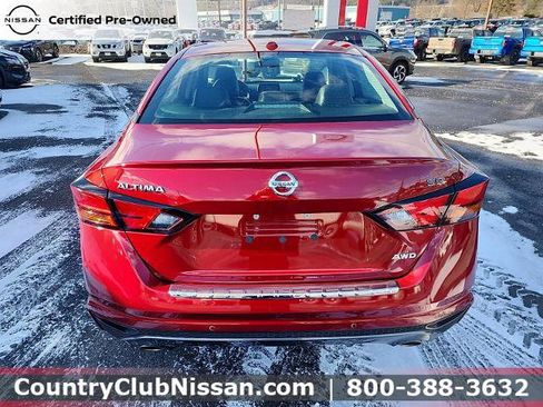 Certified 2021 Nissan Altima 2.5 SR w/ SR Premium Package image 7