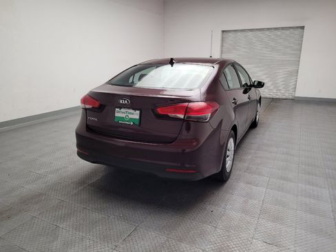 Used 2017 Kia Forte LX FWD image 7