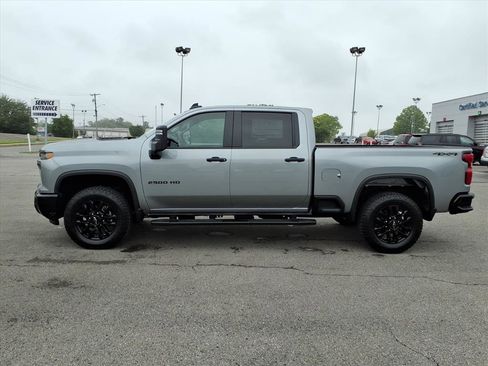 New 2026 Chevrolet Silverado 2500 Custom w/ Custom Value Package AWD/4WD image 6