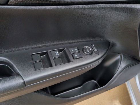 Used 2015 Honda Accord Sport image 11