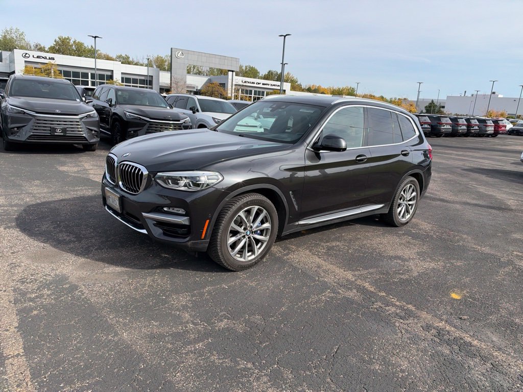 Used 2018 BMW X3 xDrive30i w/ Executive Package AWD/4WD image 6
