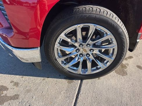 Used 2024 Chevrolet Silverado 1500 LTZ w/ Z71 Off-Road Package image 36