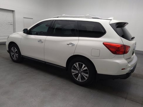 Used 2020 Nissan Pathfinder SV FWD image 3