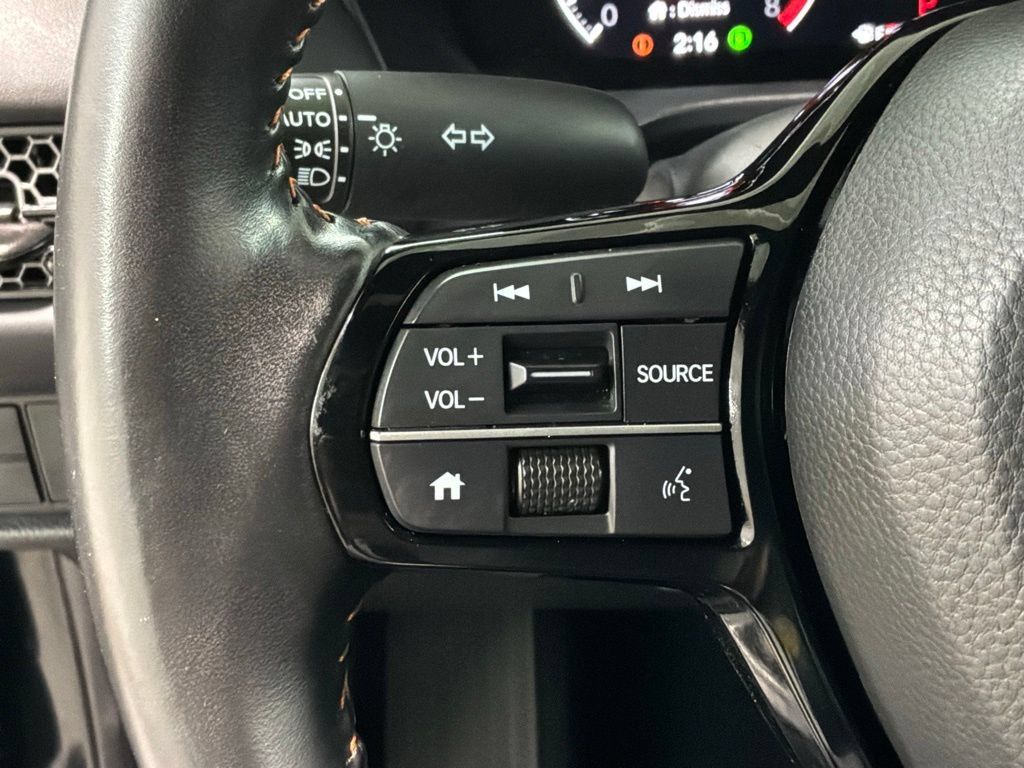 Used 2025 Honda HR-V Sport image 9