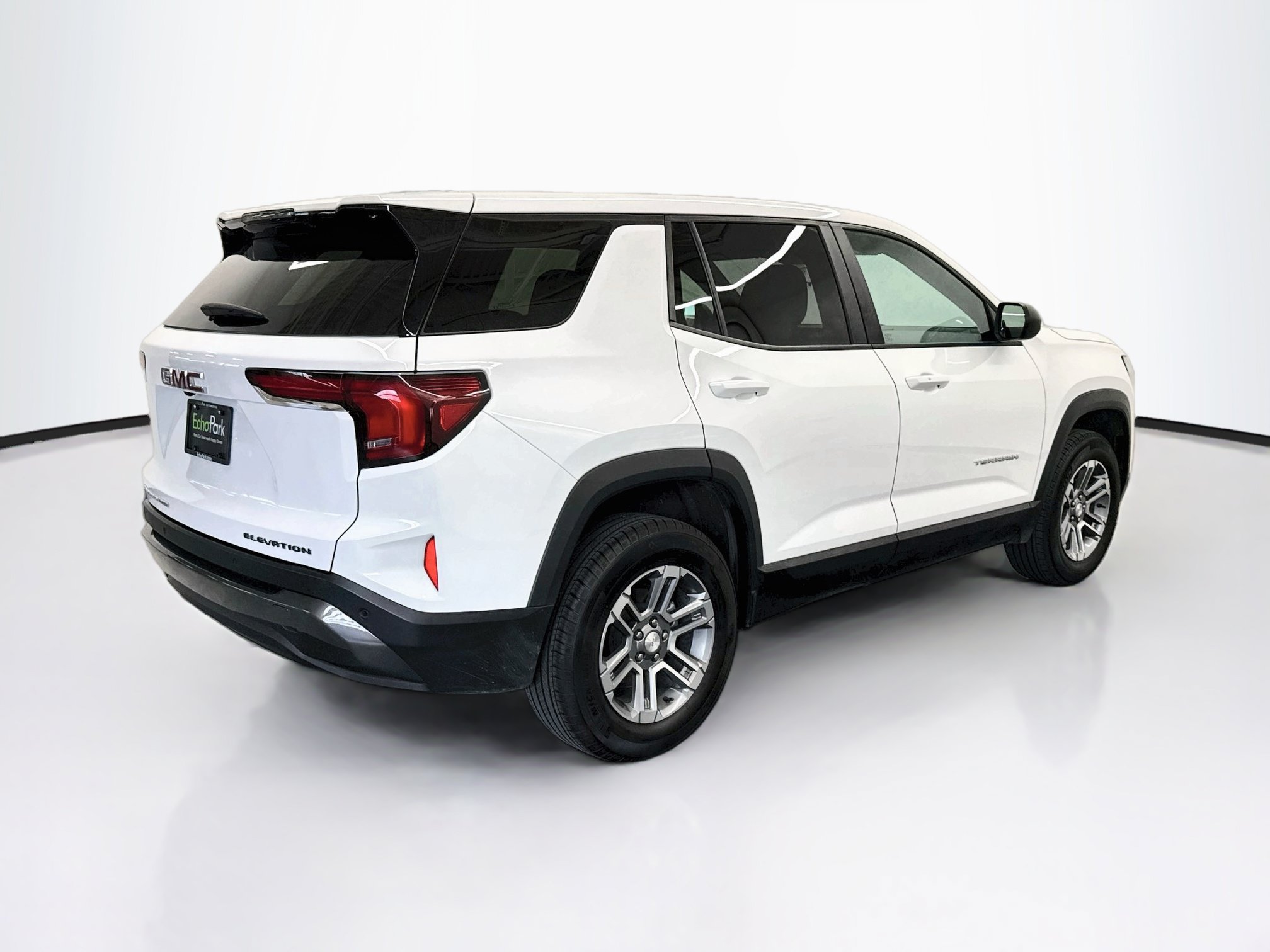 Used 2025 GMC Terrain Elevation AWD/4WD image 9