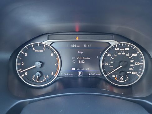 Used 2022 Nissan Altima 2.5 SR image 12