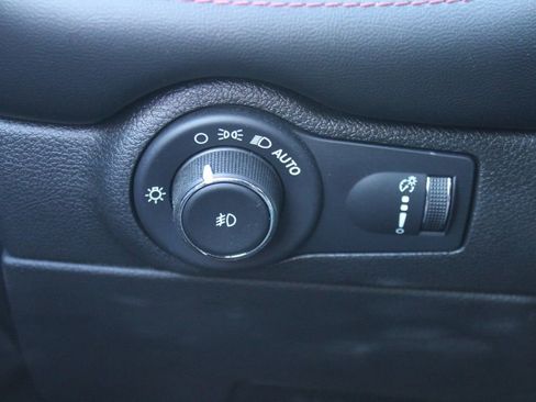 Used 2022 Dodge Durango R/T w/ Blacktop Package image 23