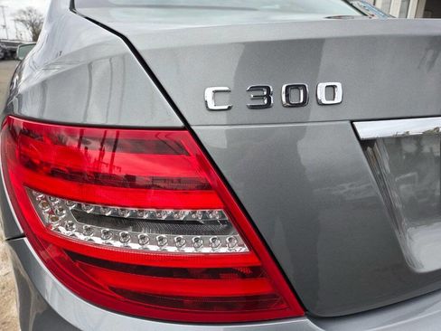 Used 2013 Mercedes-Benz C 300 4MATIC Sedan image 25