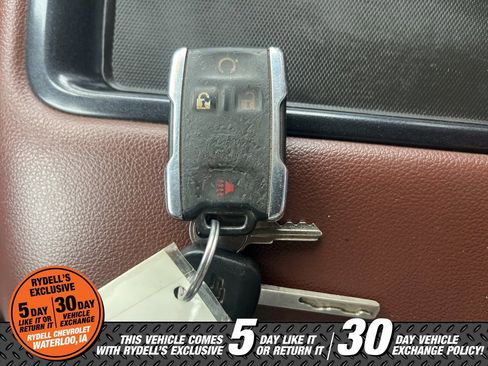 Used 2015 Chevrolet Silverado 2500 High Country w/ Duramax Plus Package image 41