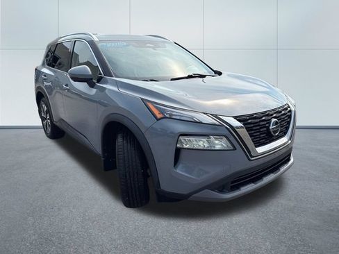 Used 2021 Nissan Rogue SV AWD/4WD image 5