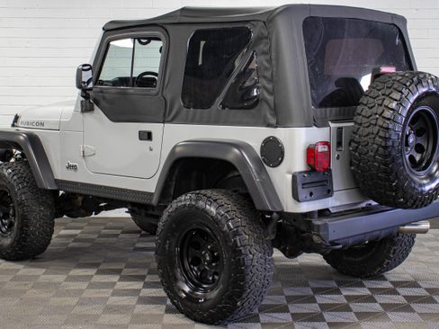 Used 2003 Jeep Wrangler Rubicon image 5