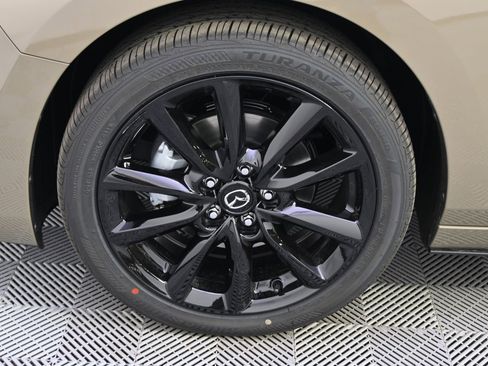 Used 2025 MAZDA MAZDA3 Carbon image 20