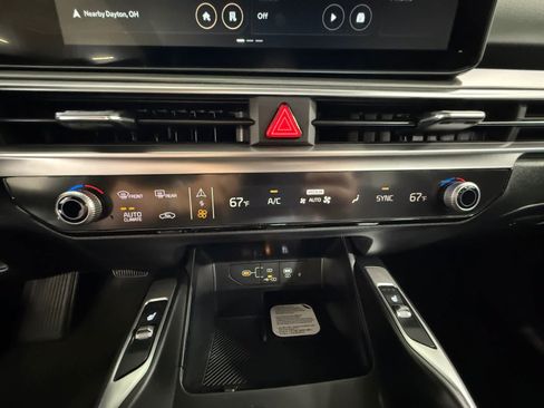 New 2026 Kia Sorento X-Line EX AWD/4WD image 17
