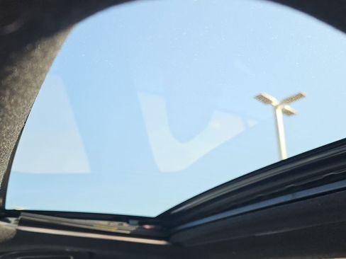 Certified 2023 Toyota Corolla SE w/ SE Premium Package image 22