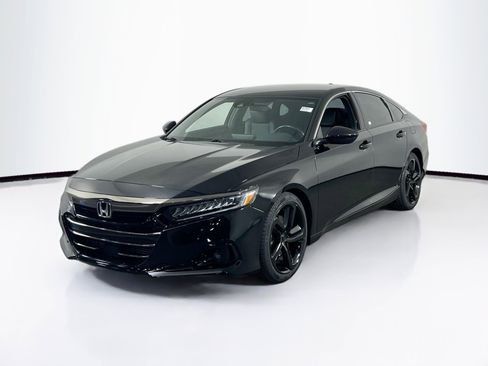 Used 2022 Honda Accord Sport image 1