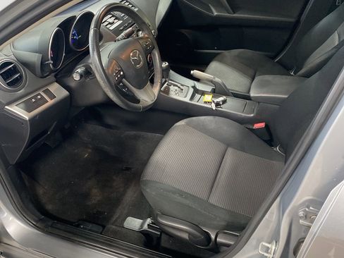 Used 2013 MAZDA MAZDA3 i Touring image 5