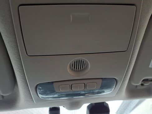 Used 2016 Ford Fiesta SE w/ Cold Weather Package image 19