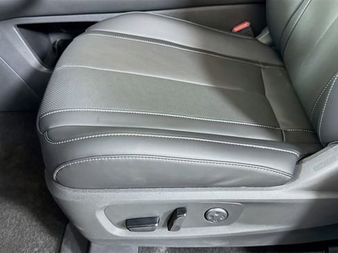 New 2026 INFINITI QX60 Luxe image 23