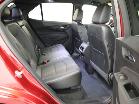 Used 2023 Chevrolet Equinox RS w/ LPO, Floor Liner Package image 17