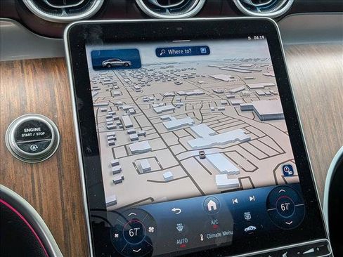 Certified 2025 Mercedes-Benz GLC 300 4MATIC image 8