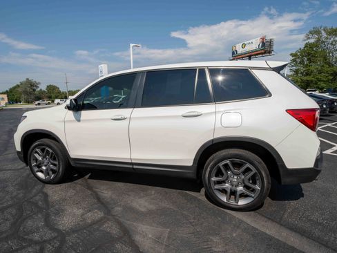 Used 2023 Honda Passport EX-L image 4