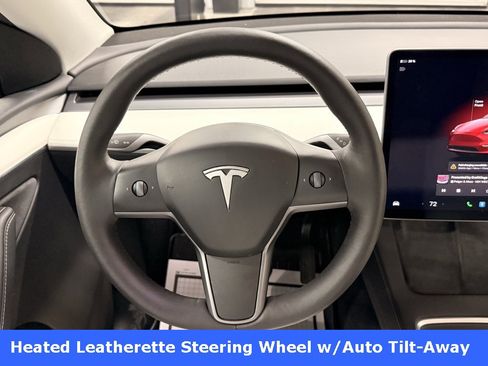Used 2023 Tesla Model Y Long Range image 24