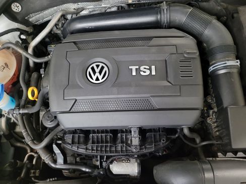 Used 2017 Volkswagen Jetta SEL FWD image 30