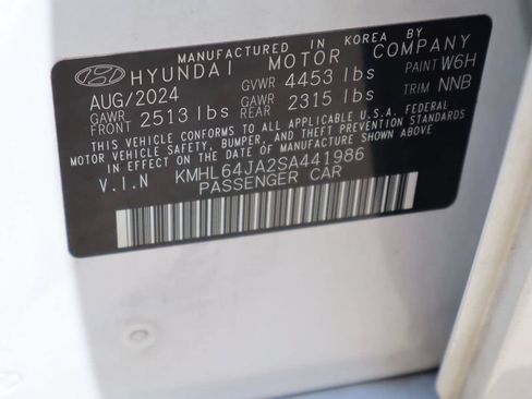 Used 2025 Hyundai Sonata SEL FWD image 27