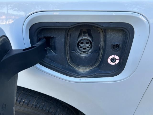 Used 2022 Ford F150 Lightning Pro AWD/4WD image 23