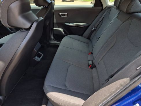 Used 2025 Kia K4 FWD image 28