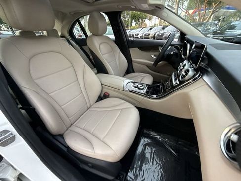 Used 2019 Mercedes-Benz C 300 Sedan image 26