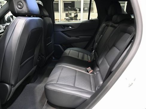 New 2026 Chevrolet Equinox LT w/ Convenience Package II image 11