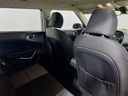 Used 2020 Kia Soul EX image 9