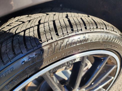 Used 2014 Mercedes-Benz CLA 250 4MATIC image 40