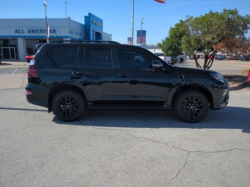 Used 2022 Lexus GX 460 image 9