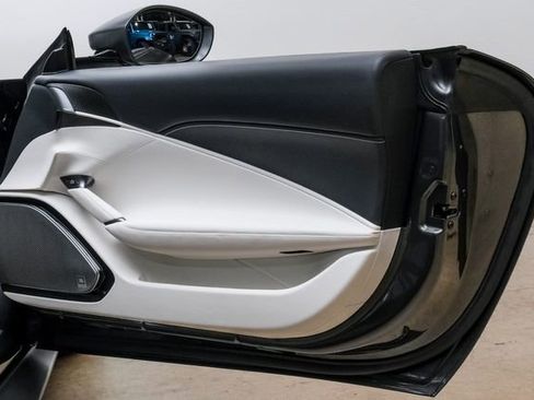 Used 2025 Ferrari Roma Spider image 80