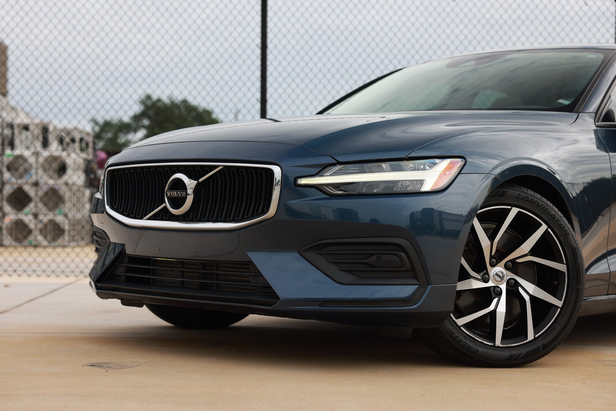 Used 2020 Volvo S60 T6 Momentum w/ Protection Package AWD/4WD image 36