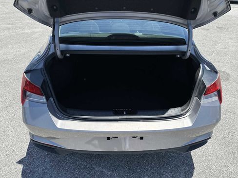 Used 2023 Hyundai Elantra SEL FWD image 24