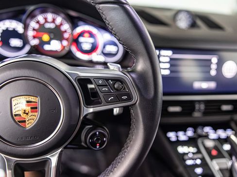 Used 2022 Porsche Cayenne GTS AWD/4WD image 27