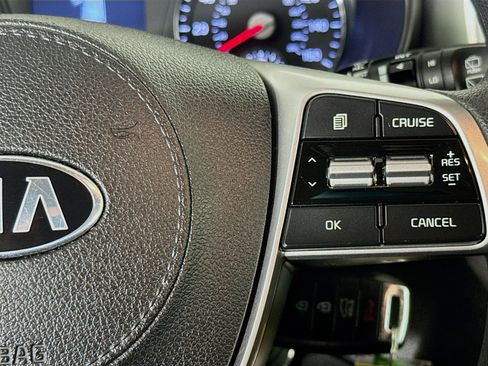 Used 2019 Kia Sorento L FWD image 14