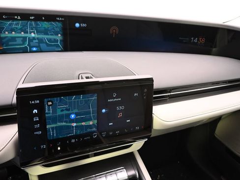 New 2026 Lincoln Nautilus Premier w/ Equipment Group 102A image 26