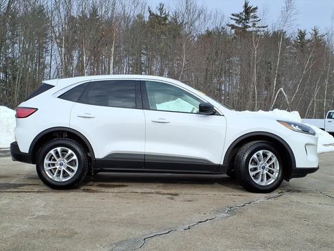 Used 2022 Ford Escape SE w/ Convenience Package image 3