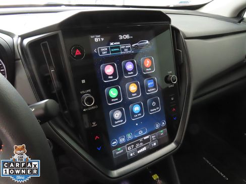 Used 2024 Subaru Crosstrek 2.5i Limited w/ Crosstrek Mirror Package image 19