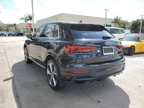 Used 2021 Audi Q3 2.0T Premium Plus w/ Premium Plus Package image 3