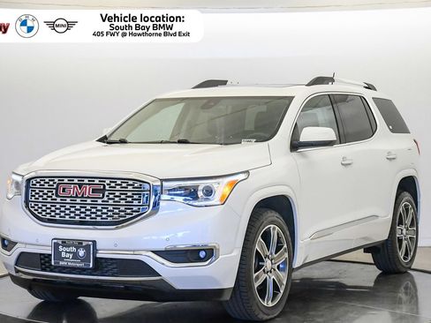 Used 2018 GMC Acadia Denali w/ Technology Package AWD/4WD image 1